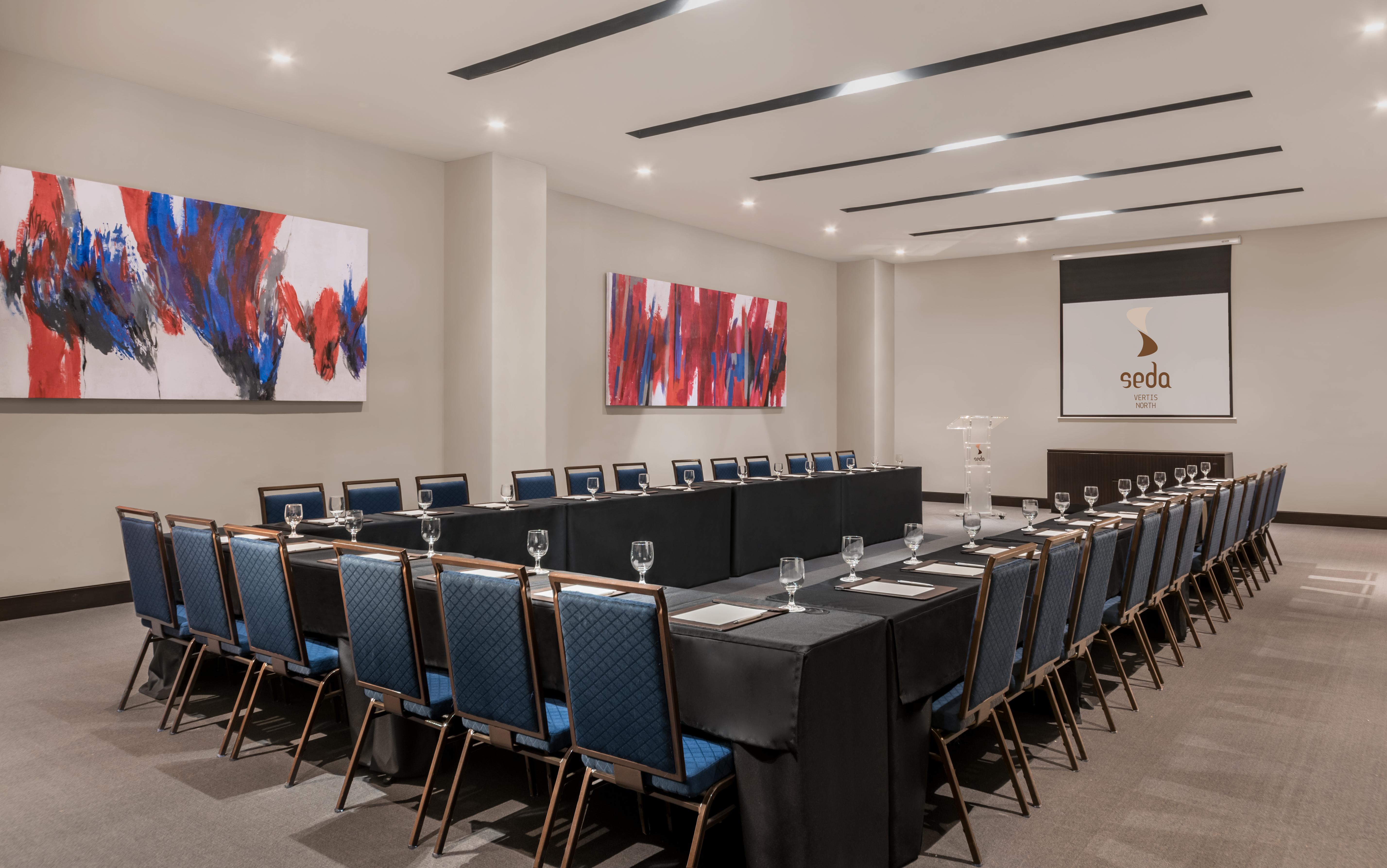 Seda Vertis North Quezon City Bagian luar foto Meeting room